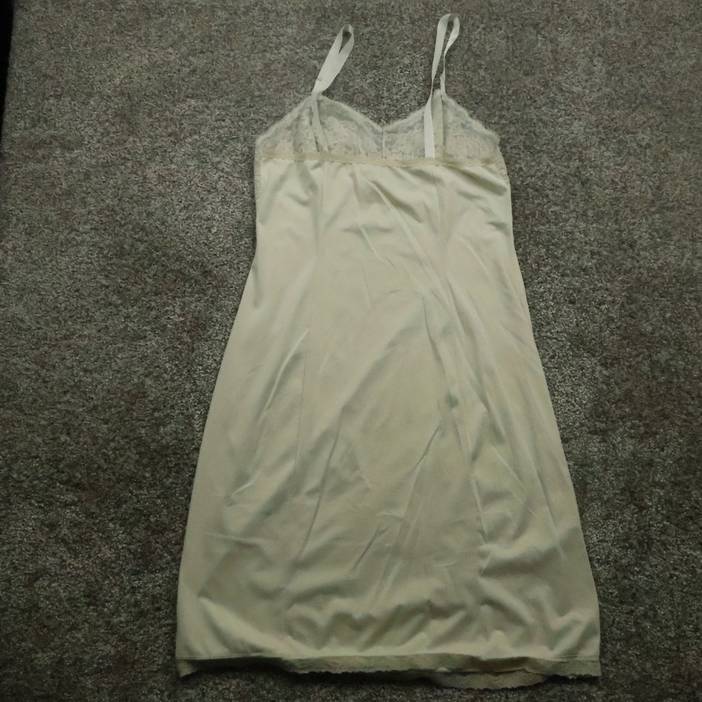 Wonder Maid Slip Dress‎ Women's 38 Vintage 90s Ivory Lace Non-Cling Style 2910A
